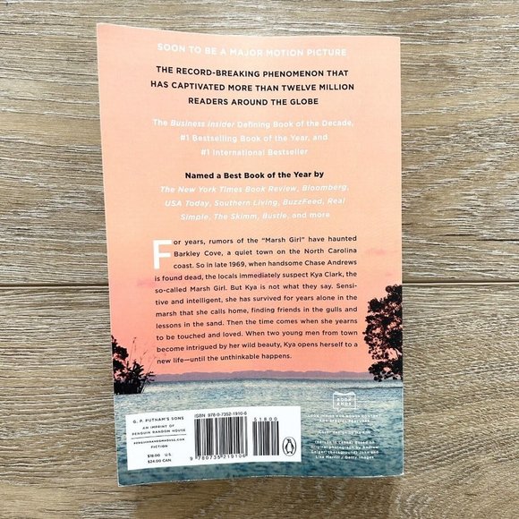 Where the Crawdads Sing Paperback Novel Delia Owens Reese Book Club Best Seller - Picture 5 of 6